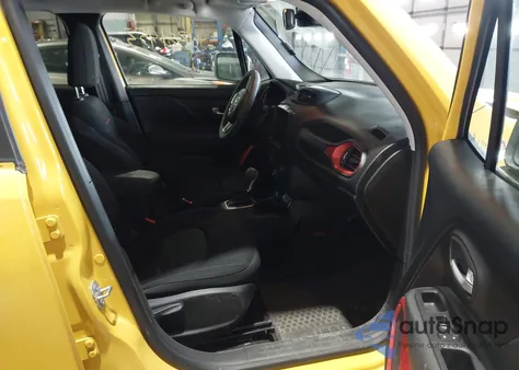 2023 Jeep Renegade Trailhawk 4X4 из США, поврежденный, VIN ZACNJDC13PPP55448